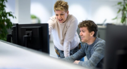 Employees of Iv