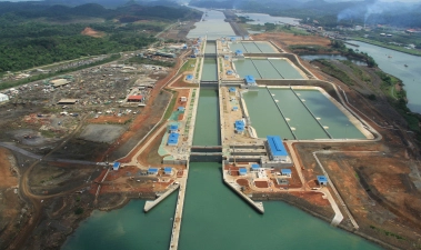 Luchtfoto nieuwe Panamakanaal (Photo Courtesy of the Panama Canal Authority)