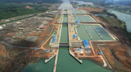 Luchtfoto nieuwe Panamakanaal (Photo Courtesy of the Panama Canal Authority)