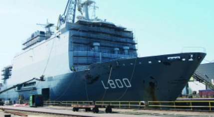 Verbouwing van marineschip Zr.Ms. Rotterdam