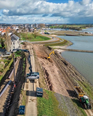 Dikereinforcement Tiel