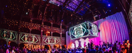 Jubileumfeest - 75 jaar Iv - in de Beurs van Berlage Amsterdam