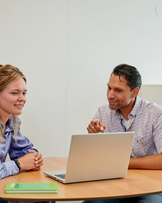 Employees of Iv